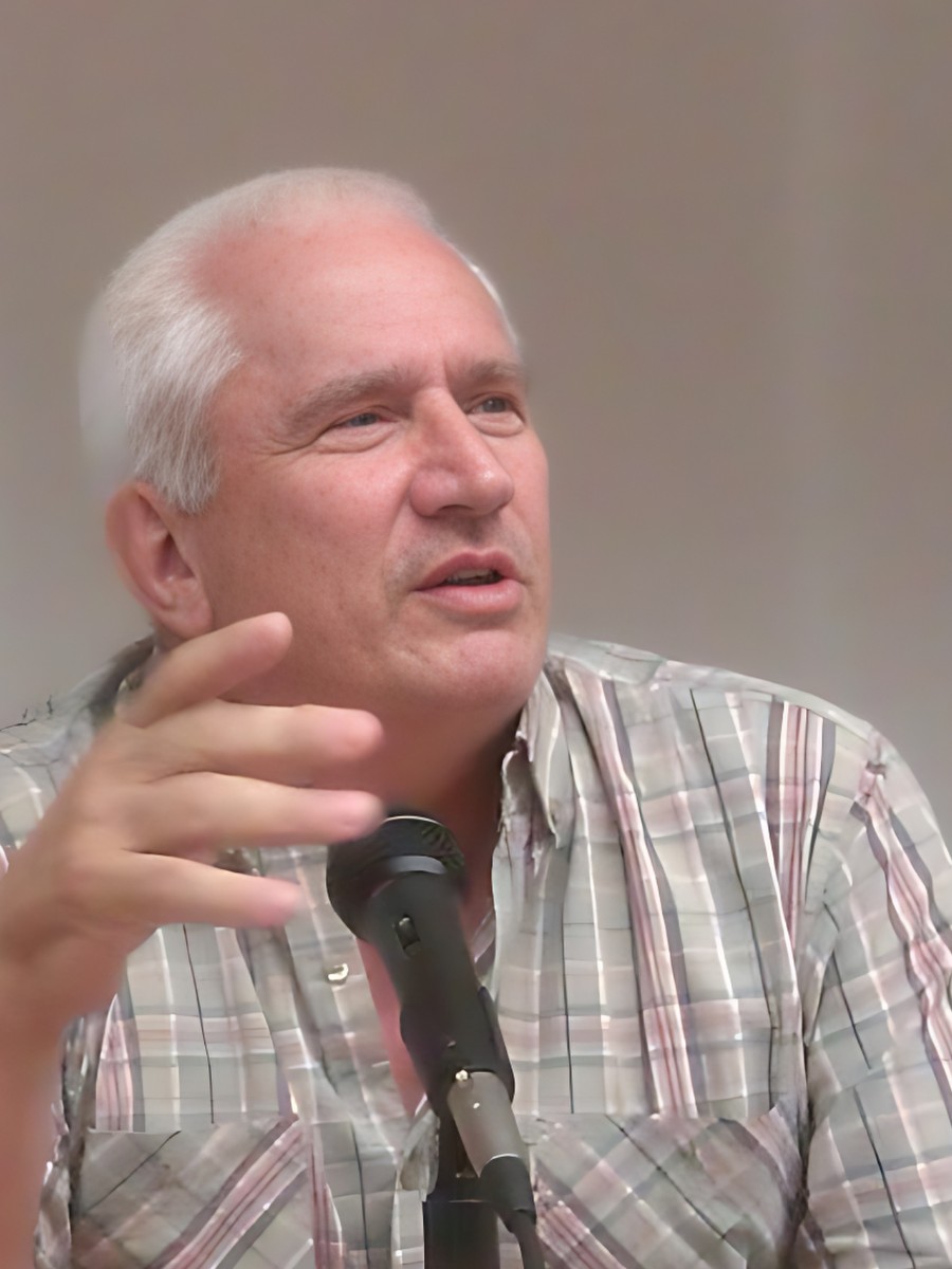 Francisco Javier Álvarez García